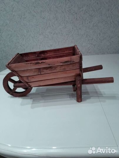 Деревянное кашпо