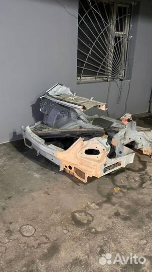 Задняя часть кузова мерседес с205