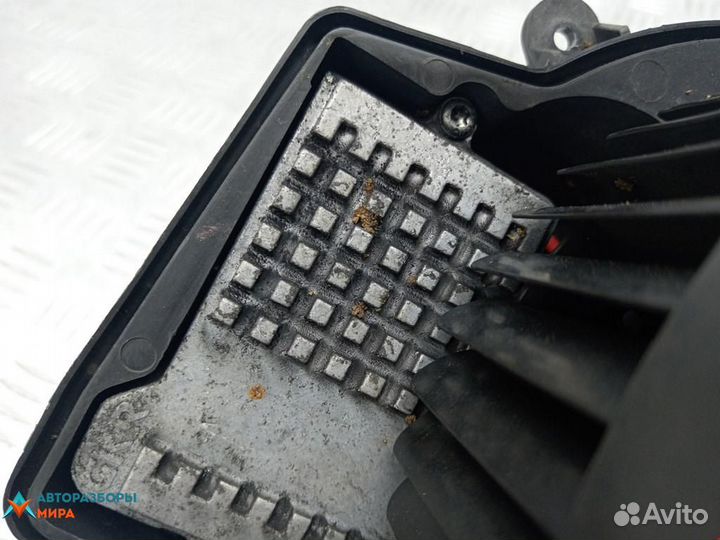 Моторчик печки Mercedes-Benz C-Класс A2038300008