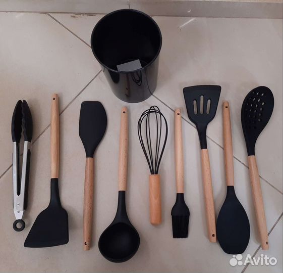 Набор кухонных принадлежностей. Новый