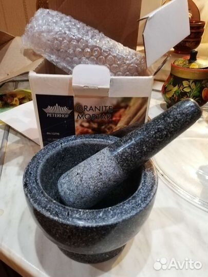 Ступка из цельного мрамора