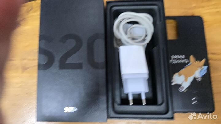 Samsung Galaxy S20+ 5G, 8/128 ГБ