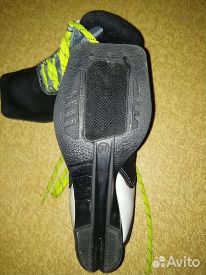 Лыжные ботинки детские 31р