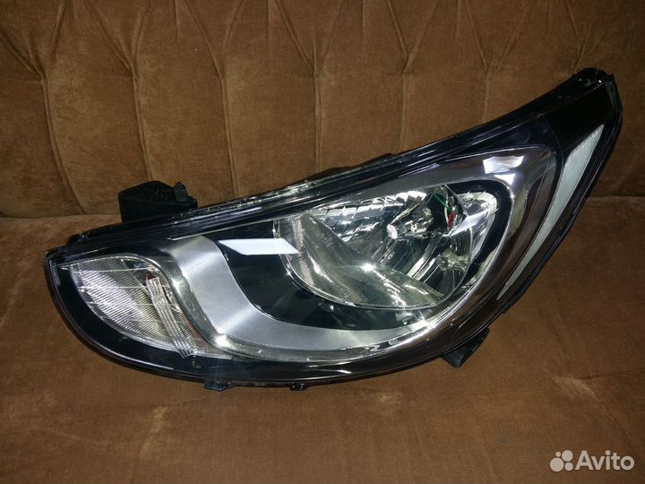 Фара левая правая Хендай Солярис 10-14 год