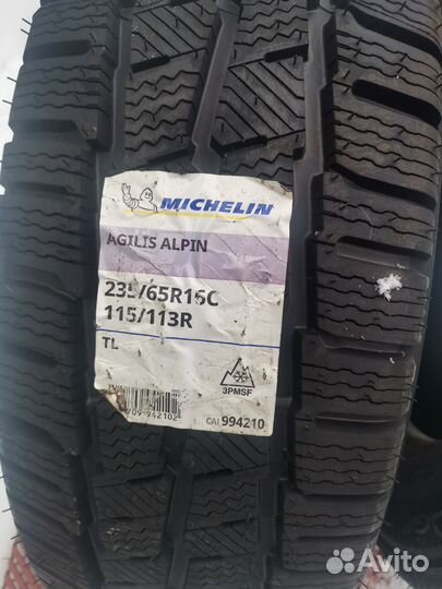 Michelin Agilis Alpin 235/65 R16