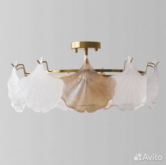 Потолочная люстра с белым и янтарным стеклом