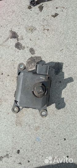 0132801141 сервомотор заслонки отопитель, Ман