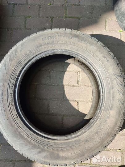 Dunlop Grandtrek AT3 245/65 R17