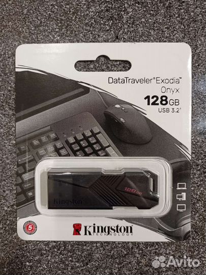 Флешка USB3.2, 128GB, Kingston Exodia Onyx. Новая