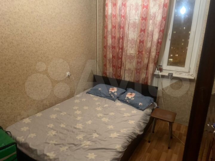 Комната 18 м² в 2-к., 8/15 эт.