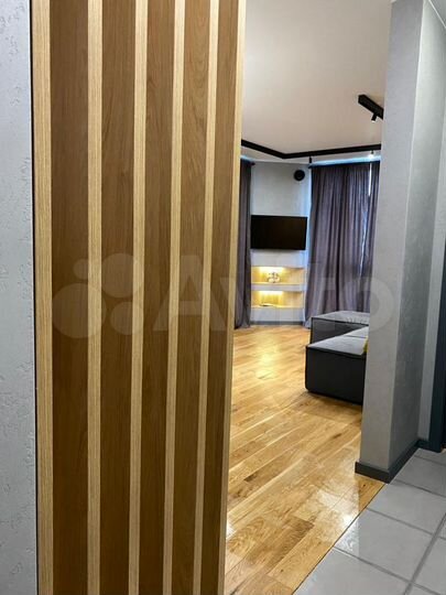 1-к. апартаменты, 55 м², 1/3 эт.