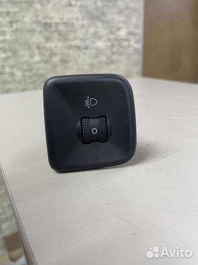 Регулятор угла наклона фар Ауди Ку7 4Л