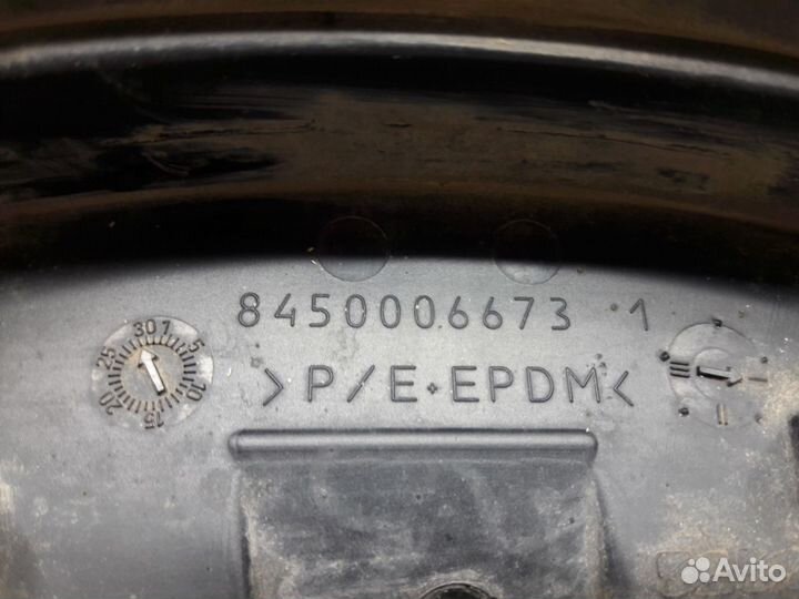 Решетка радиатора Лада Веста 2015