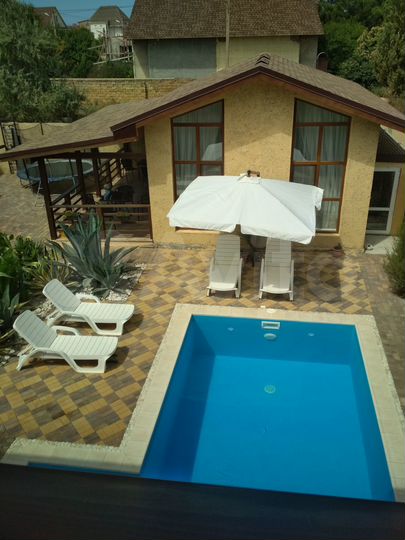 Дом 170,3 м² на участке 8 сот.