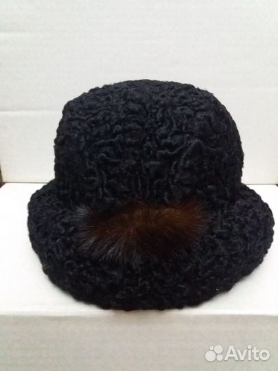 Шапка каракулевая