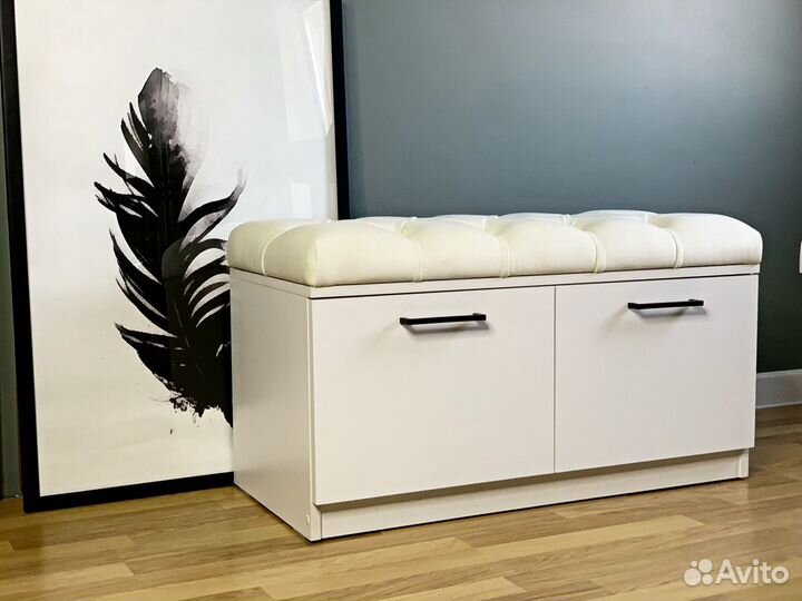 Банкетка с дверцами в прихожую