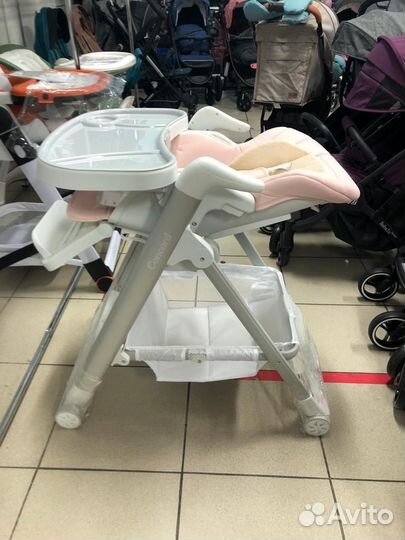 Стульчик для кормления Carrello