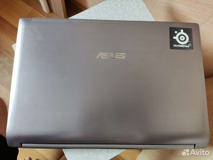 Ноутбук asus n53s