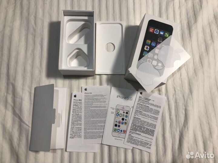 Коробка от iPhone