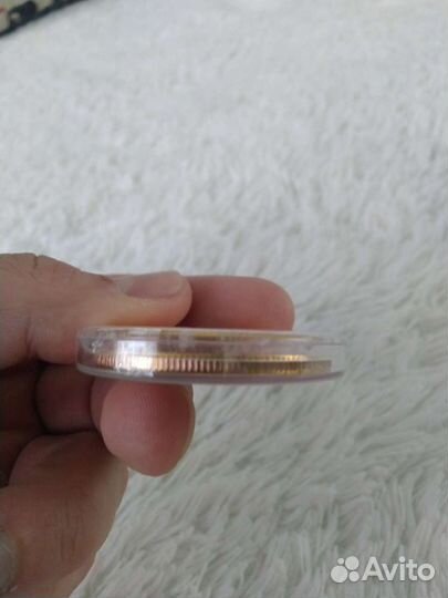 Монета биткоин