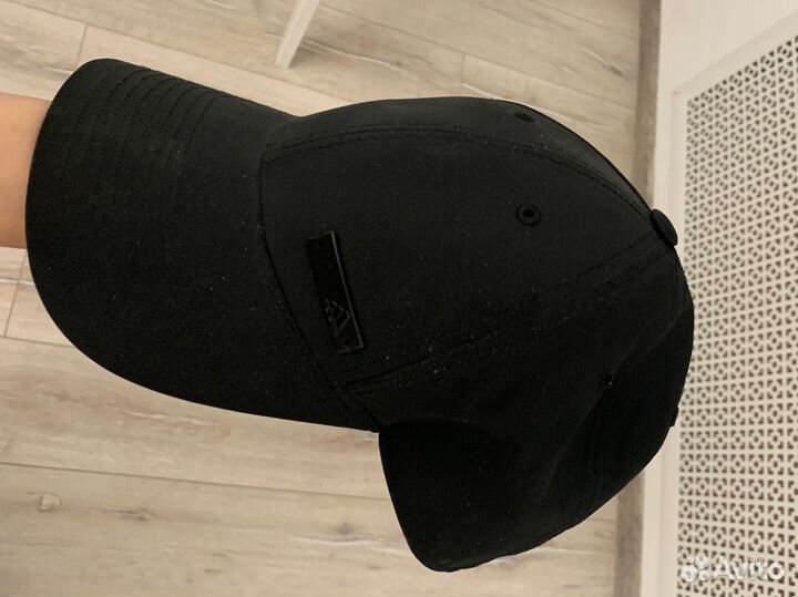 Adidas originals кепка женская