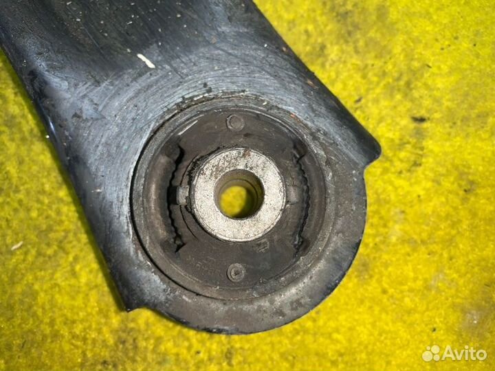 Рычаг передний левый Nissan X-Trail T31