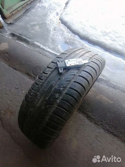 Nokian Tyres Hakka i3 185/70 R14
