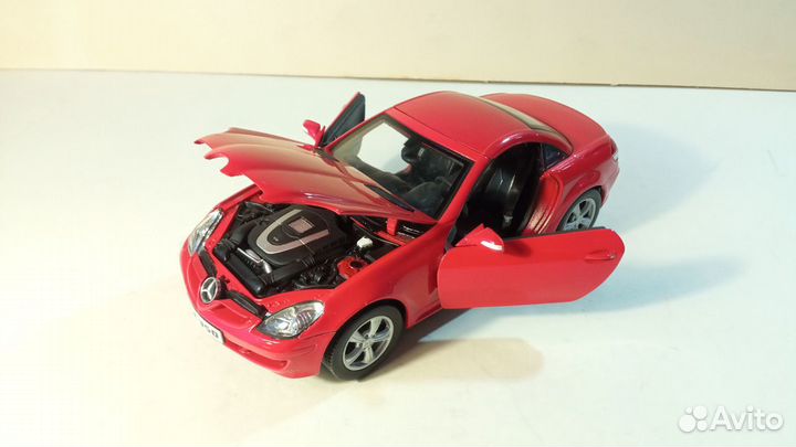 Mercedes-Benz SLK 350 1/24 welly