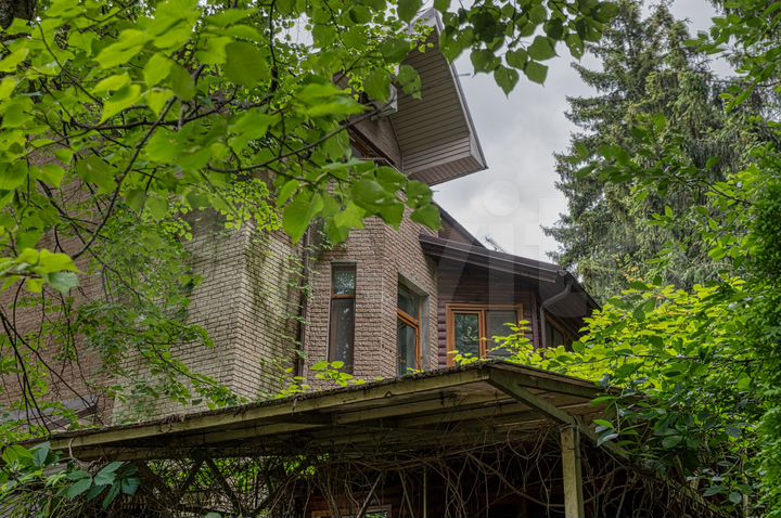 Таунхаус 187,7 м² на участке 4,7 сот.