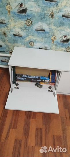 Тумба напольная белая