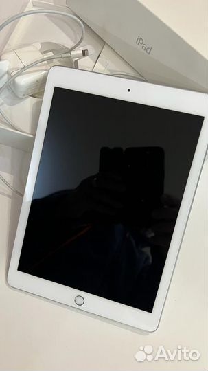 iPad 6 поколения 128 гб