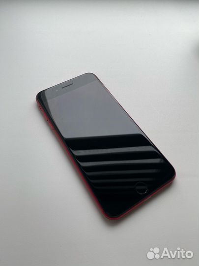 iPhone 8 Plus, 64 ГБ