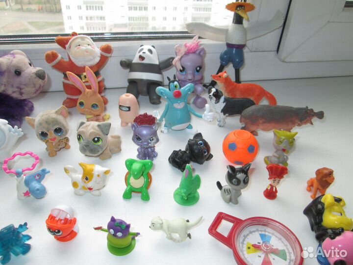 Игрушки. Фигурки. -140 шт. цена за все