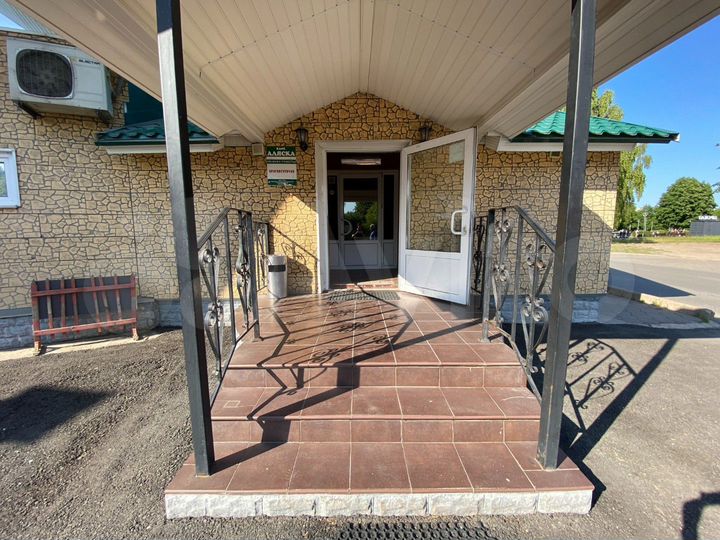 Продам торговое помещение, 220 м²