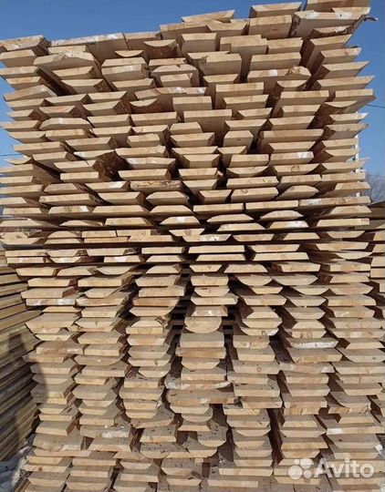 Доска необрезная Сосна