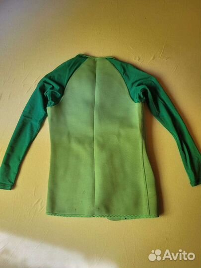 Неопреновая куртка, детская, разм. 40-42, 8-10 лет