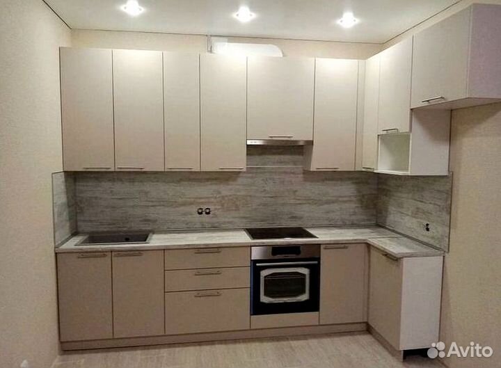 Кухни на заказ с современным стилем