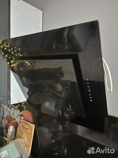 Кухонная вытяжка