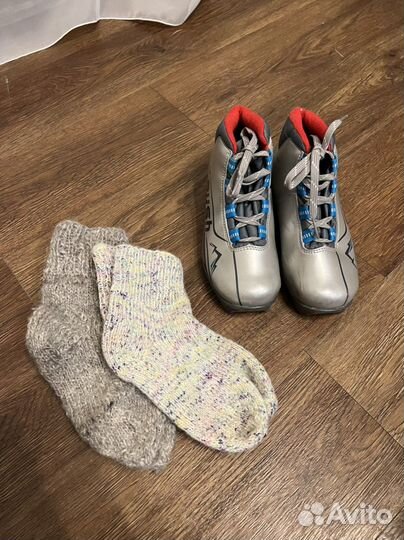 Лыжные ботинки 32 р-р