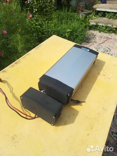 Контейнер для батареи на багажник велосипеда съём