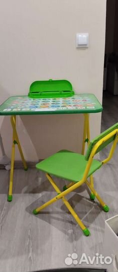 Стул и стол складной