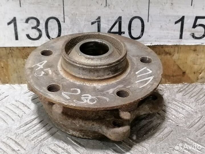 Ступица передняя Audi A5 2008 2016