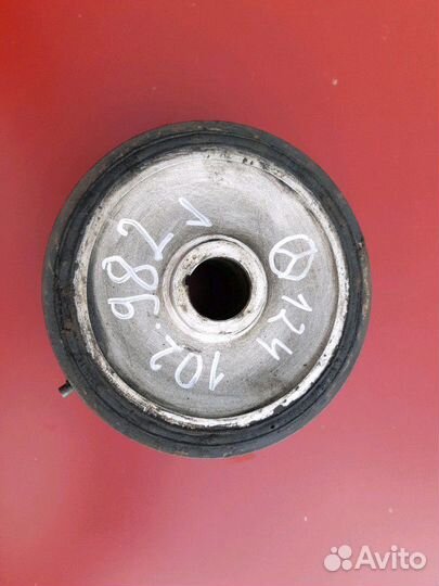 Шкив коленвала Мерседес 124 v2.3 OM102.982