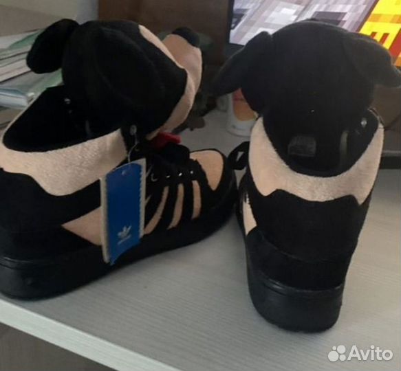 Adidas jeremy scott mickey mouse