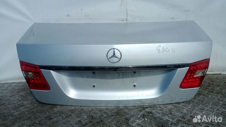 Крышка багажника mercedes benz E-class W212 2009