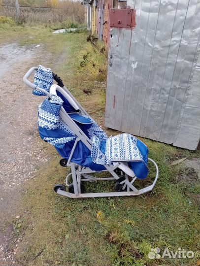 Детские санки с колесами