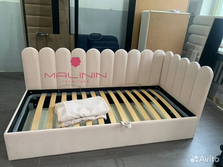 Детская мягкая кровать 120х200