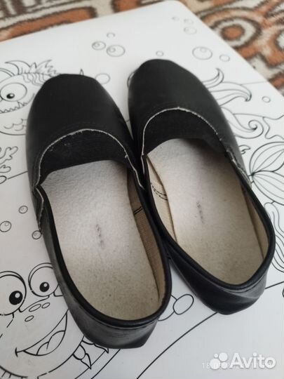 Чешки черные 26 р, 29 р