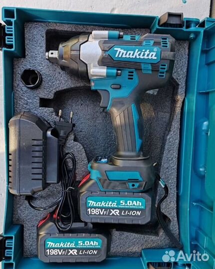 Аккумуляторный гайковерт Makita 800 н.м. (Арт.2386