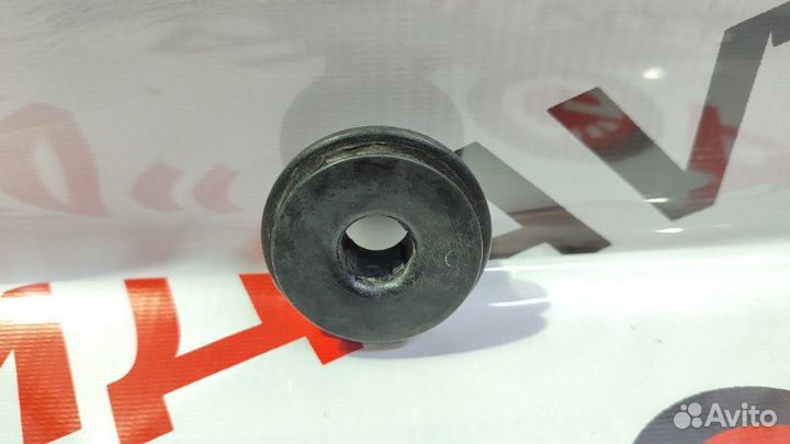 Крепление радиатора Toyota Camry Gracia SXV20